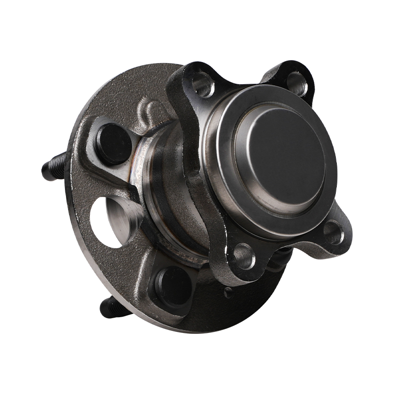 512587-American Cars Wheel Hub Being