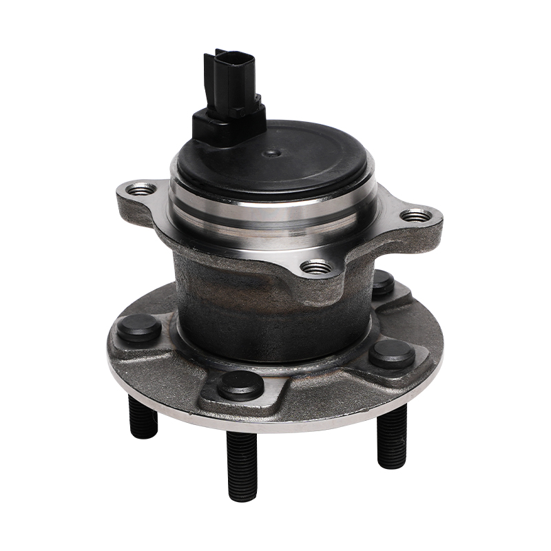 512466-American Cars Wheel Hub Being
