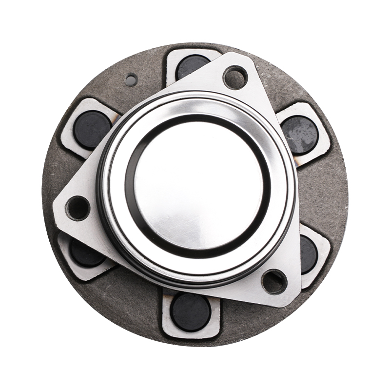 512657-American Cars Wheel Hub Being