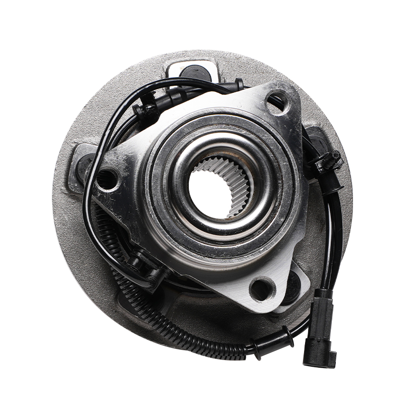 515151-American Cars Wheel Hub Being