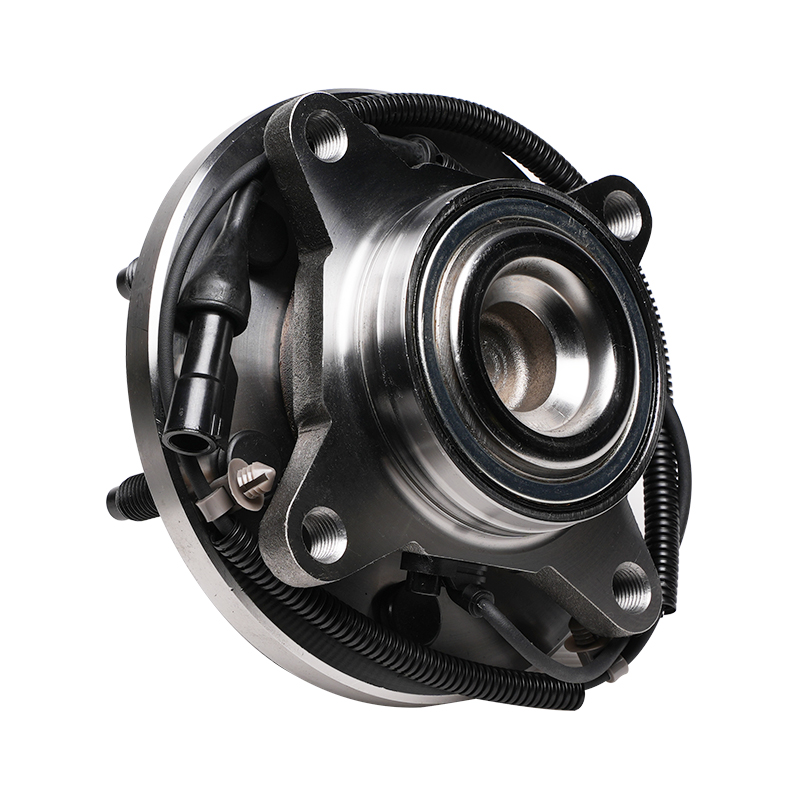 515117-American Cars Wheel Hub Being
