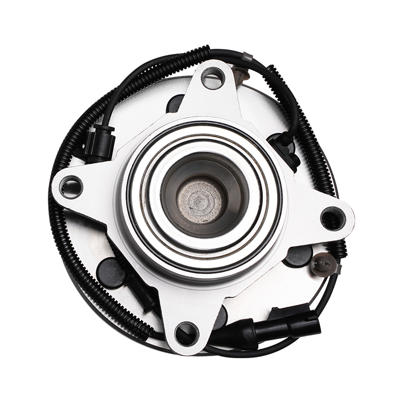 515117-American Cars Wheel Hub Being