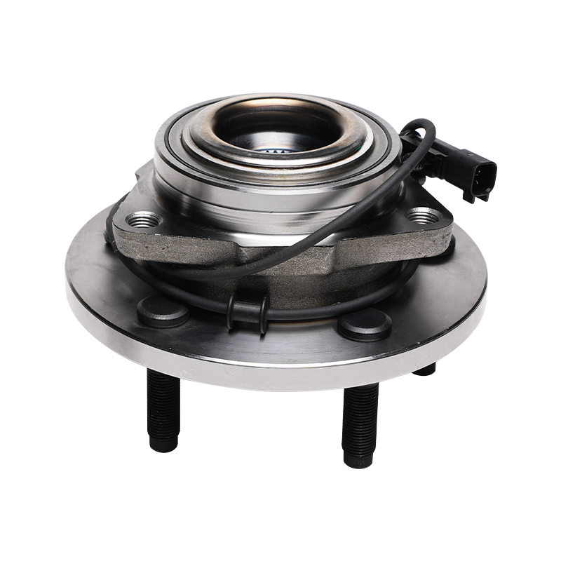 513271-American Cars Wheel Hub Being